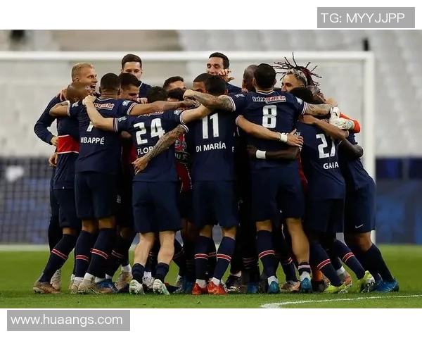 巴黎圣日耳曼与巴萨2015年次回合对决回顾与精彩瞬间分析