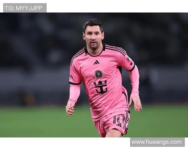 梅西足球生涯回顾与影响力分析：从天才少年到足坛传奇的辉煌历程