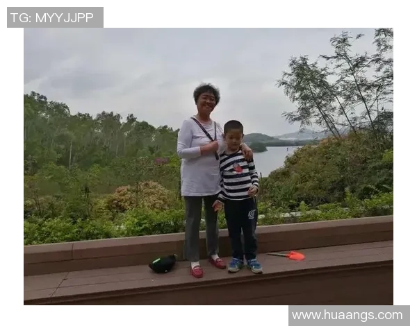 李静谈滑板人生：从初学者到职业选手的心路历程与成长故事